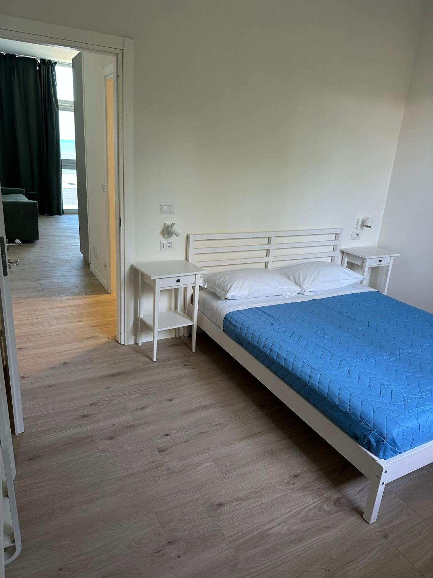 Hotel Piccolo Paradiso ボルディゲーラ エクステリア 写真